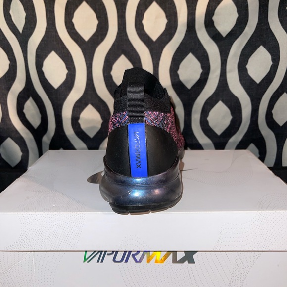 Nike Vapor Max - Picture 2 of 5
